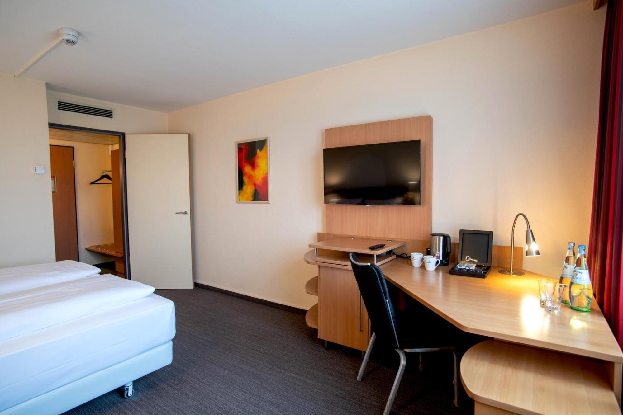 Best Western Conference Airporthotel Frankfurt Moerfelden Eksteriør bilde