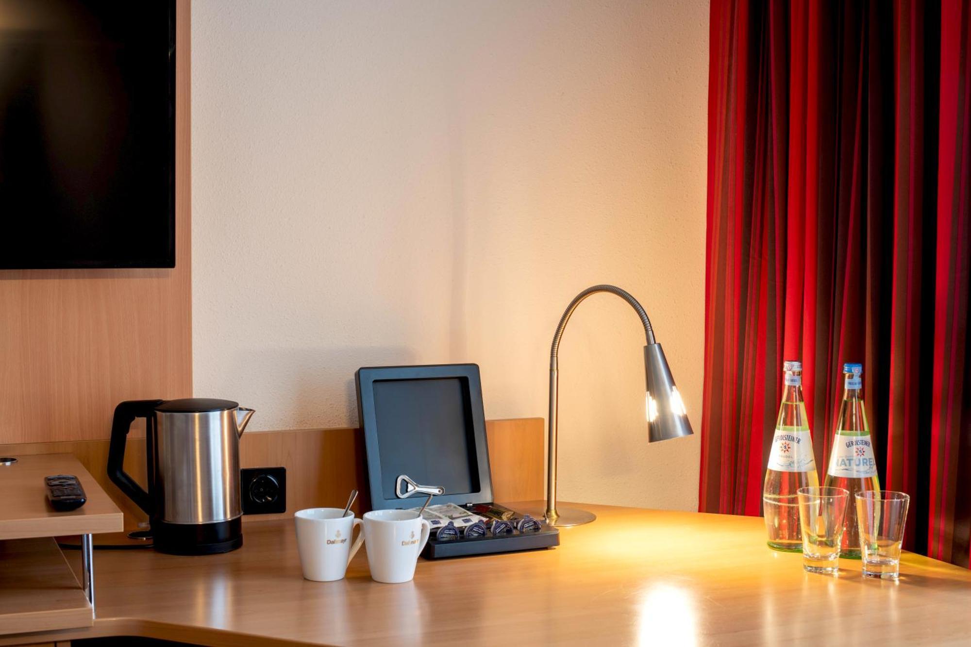 Best Western Conference Airporthotel Frankfurt Moerfelden Eksteriør bilde